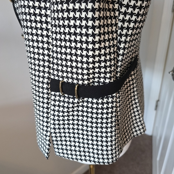 Virgo Petite | Size 12p | Black & White Houndstooth Blazer - Picture 5 of 7